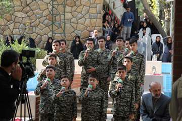 مراسم رونمایی از یادمان شهدای گمنام